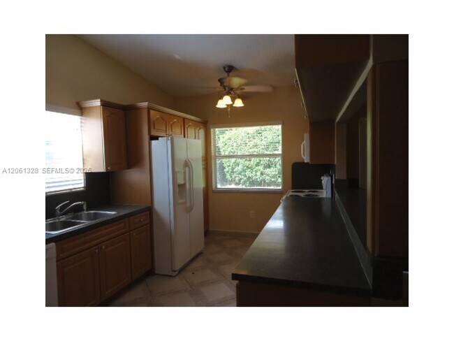 Building Photo - 13621 SW 281st Terrace