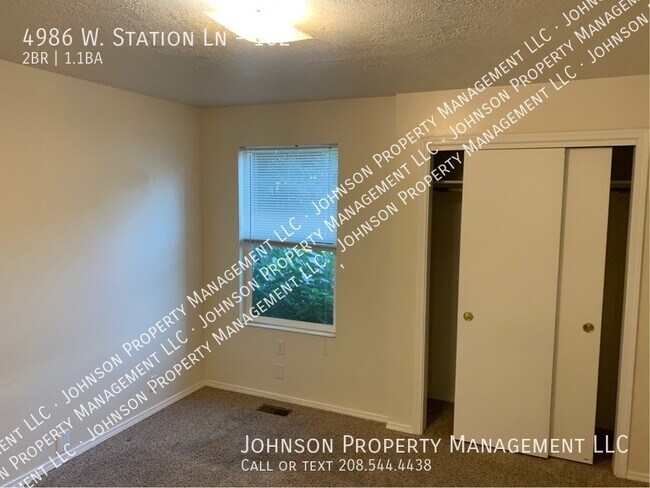 Building Photo - 4986 W Station Ln