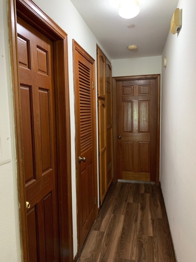 Building Photo - Los Caballeros #119-A