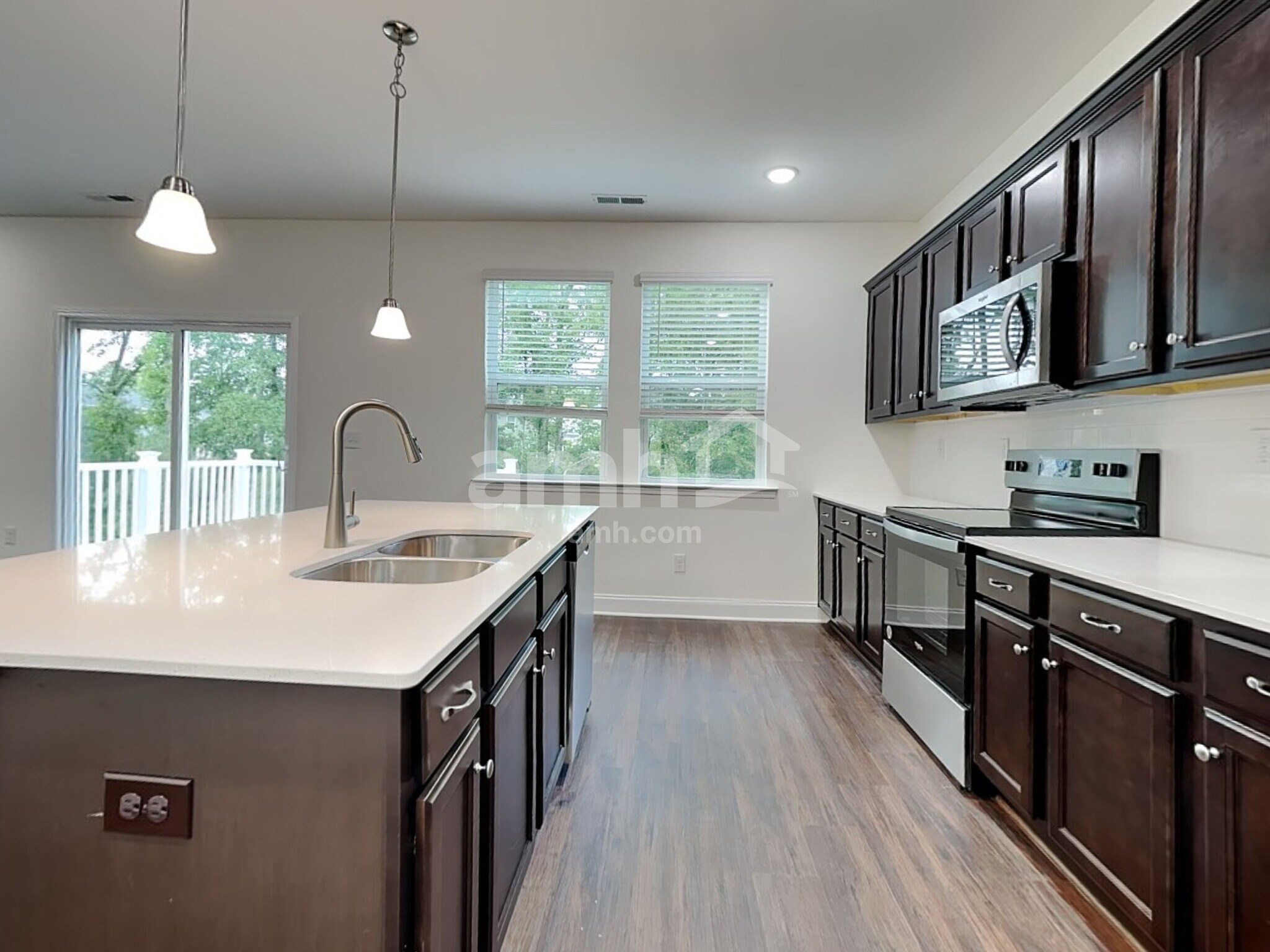 Building Photo - 14026 Belle Mont Dr