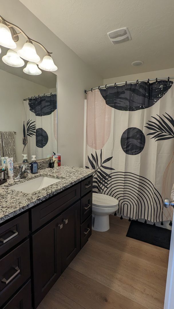 Building Photo - Beautiful 3 Bedroom Townhome in Cedar City...