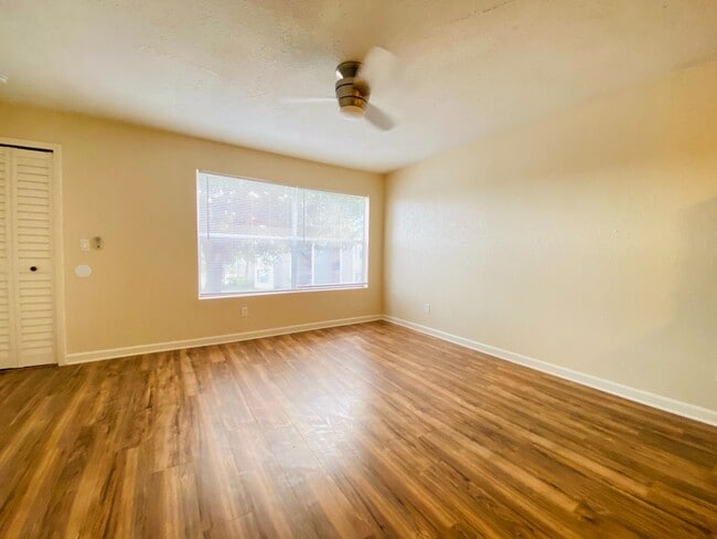 Building Photo - 1BR / 1BA Condo For Rent