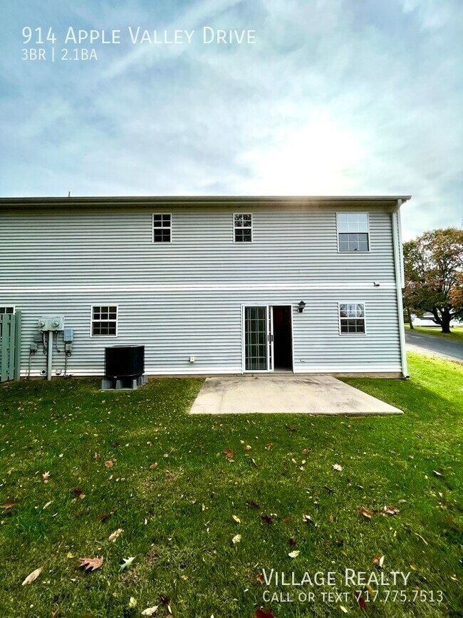 Building Photo - 914 Apple Valley Dr