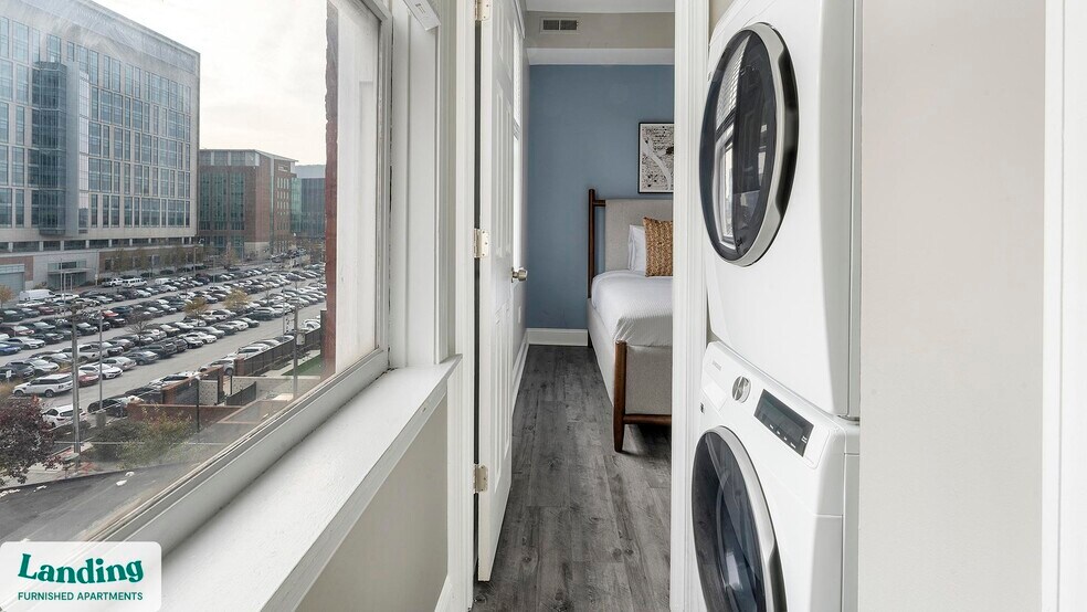 Building Photo - 617 W Lexington St