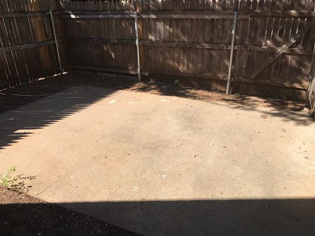 Building Photo - 7326 Kingswood Cir