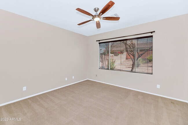 Building Photo - 40291 N La Cantera Dr