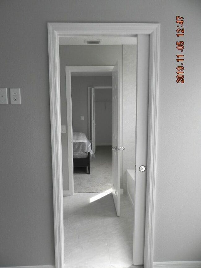 Building Photo - FURNISHED HOME IN THE GATED COMMUNITY OF T...