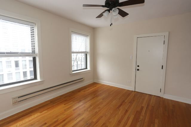 Building Photo - 615 W Patterson Ave