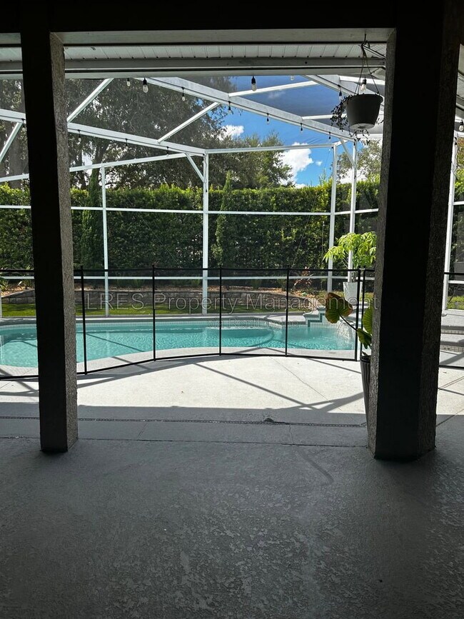 Building Photo - 1800 Bardmoor Hill Cir