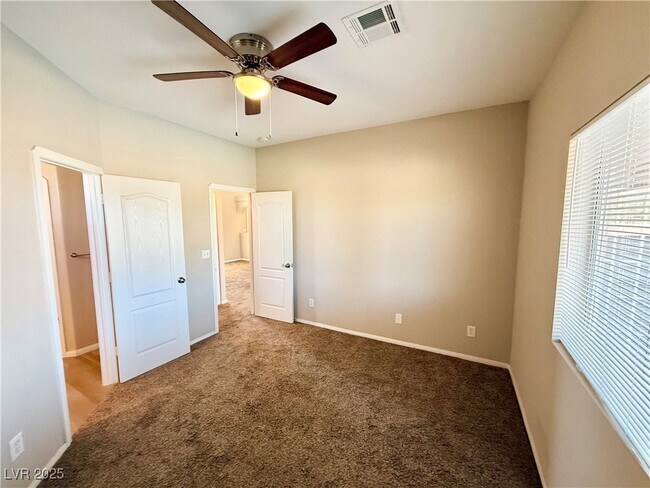 Building Photo - 2370 Deadwood St