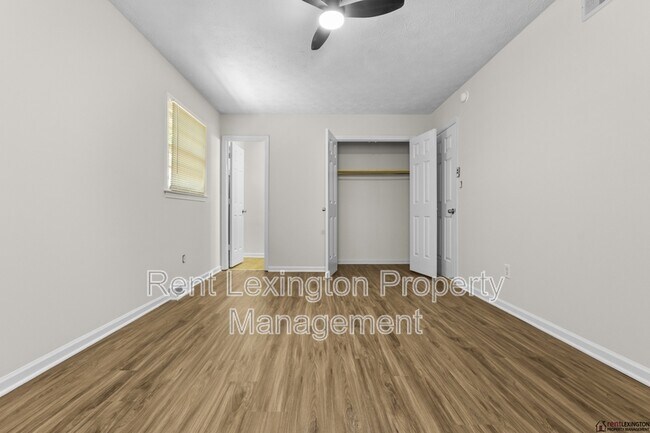 Building Photo - 3330 Tisdale Dr