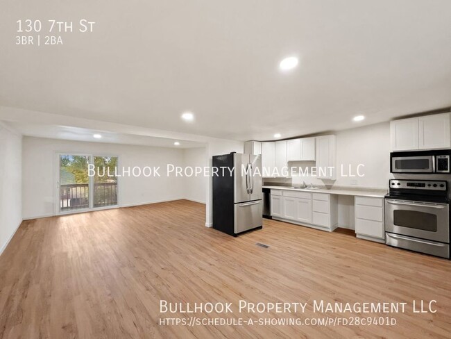 Building Photo - Move in Special - $300 off first FULL mont...