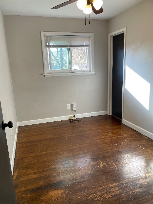 Building Photo - 1702 Terrace Ct