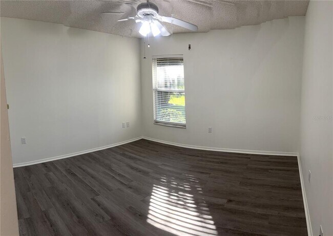 Building Photo - 1280 Covey Ct