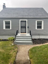 Building Photo - 758 Durbin St