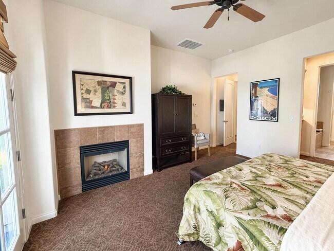 Building Photo - 48657 Classic Dr