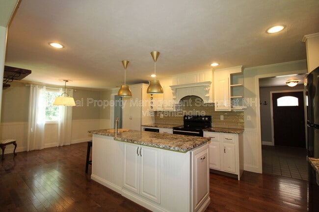 Building Photo - 21 Cutts Rd