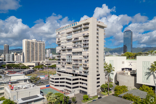 Building Photo - Atkinson Plaza
