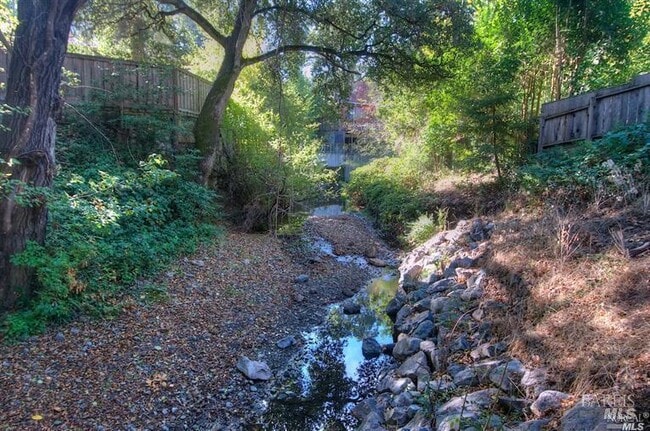 Building Photo - 323 Bolinas Rd