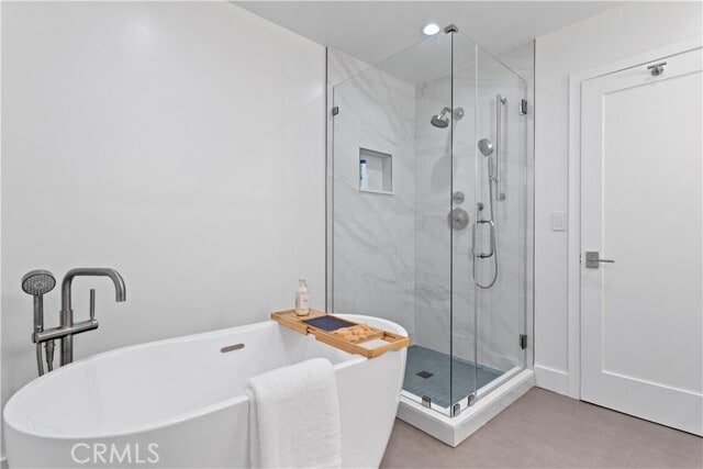 Building Photo - 1409 Havenhurst Dr