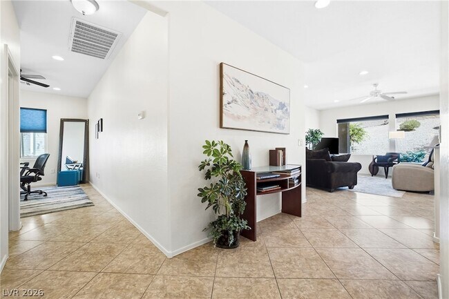 Building Photo - 2635 Solera Moon Dr