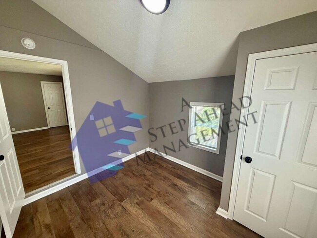 Building Photo - 388 N19th Street