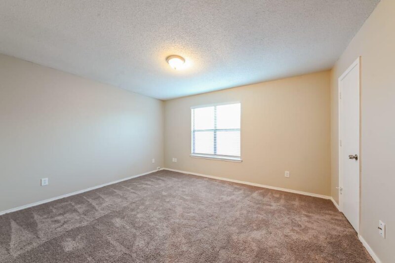 Building Photo - 1538 Sunrise Ln