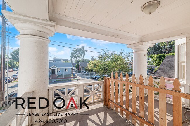 Building Photo - 4626 Wall St