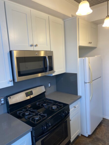 Building Photo - 1224 S Corning St