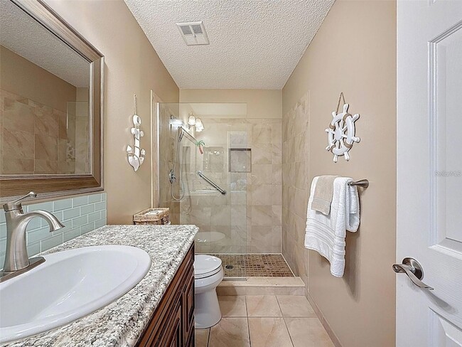 Building Photo - 9981 Eagles Point Cir