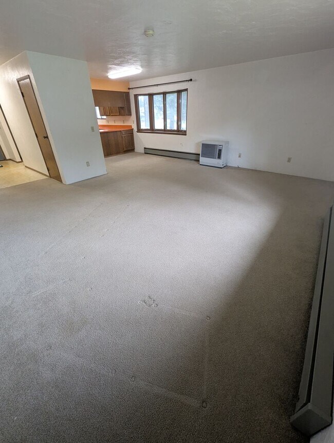 Building Photo - 136