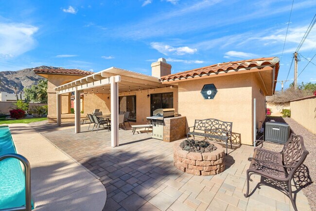 Building Photo - 53720 Avenida Carranza