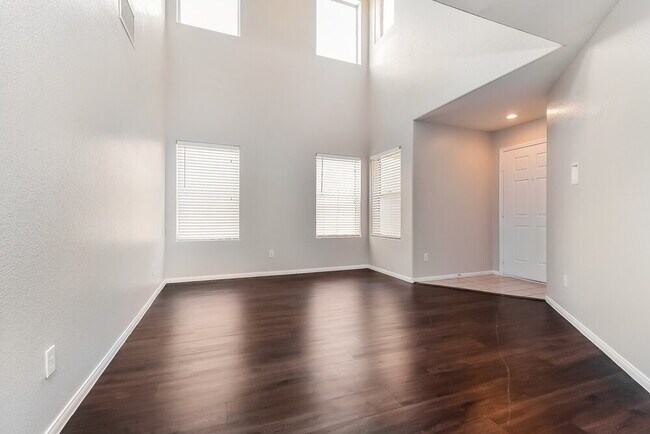 Building Photo - 9434 Havasu Canyon Ave
