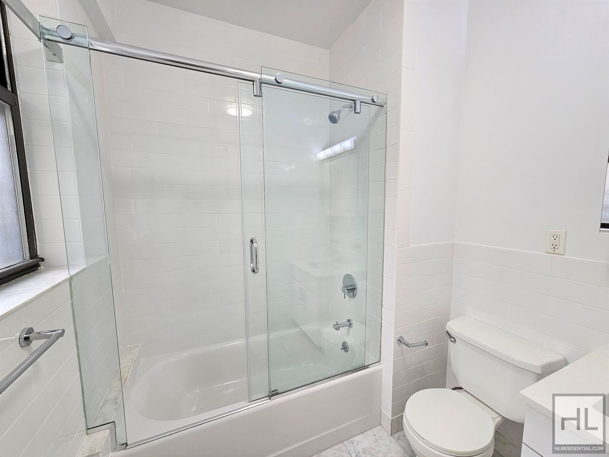 Building Photo - 2nd-Floor 1-Bedroom on the Upper West Side