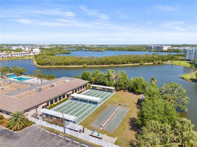 Building Photo - 10032 65th Ave N