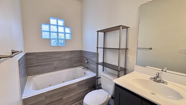 Building Photo - 12821 Rock Cliff Ave