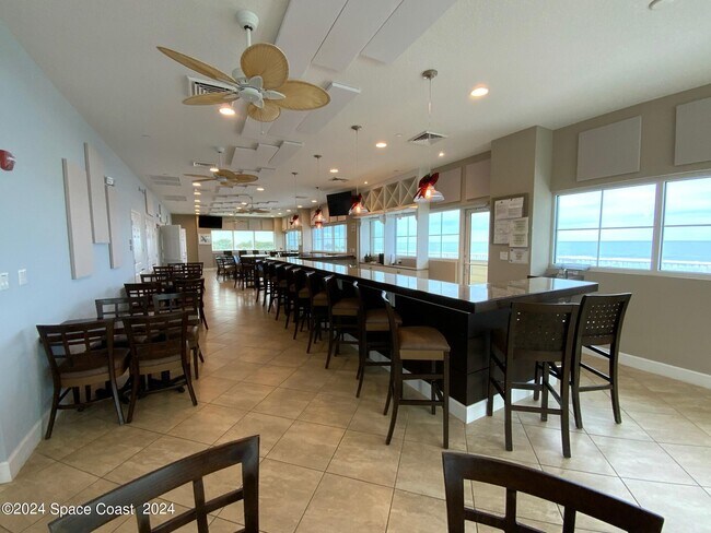 Building Photo - 135 Aquarina Blvd