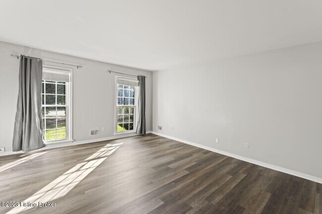 Building Photo - 3002 Lime Kiln Ln