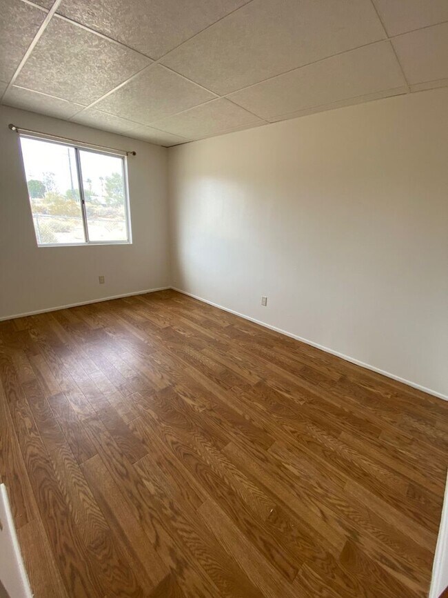 Building Photo - AVAILABLE NOW $200 off First Month Rent