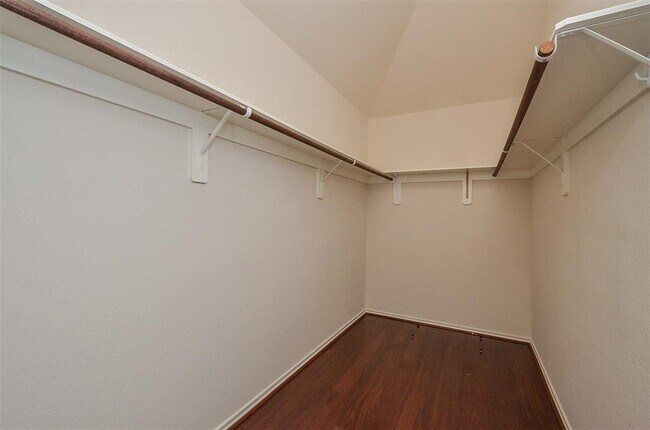 Building Photo - 12947 Taper Reach Dr