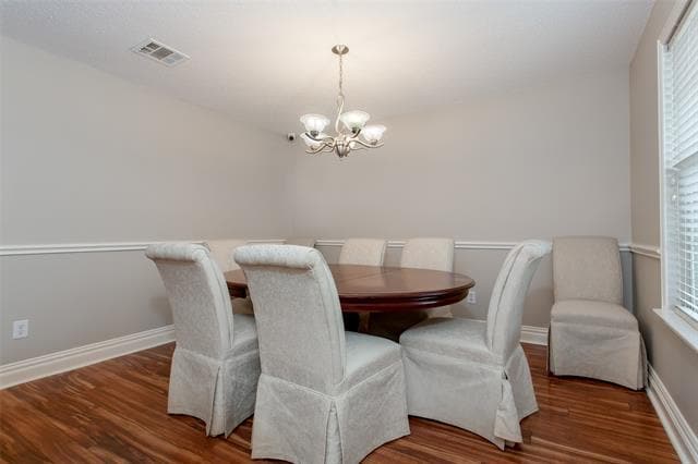 Building Photo - 9913 Thomas Jefferson Dr