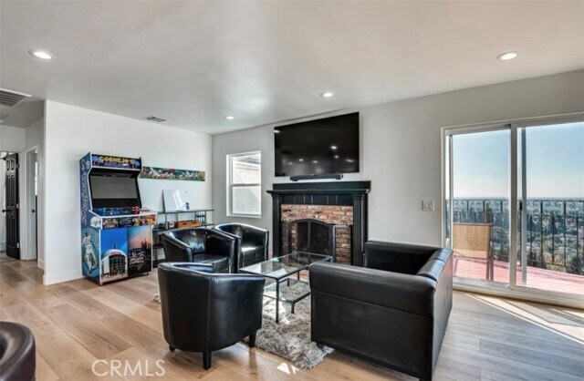 Building Photo - 12016 Rideout Way