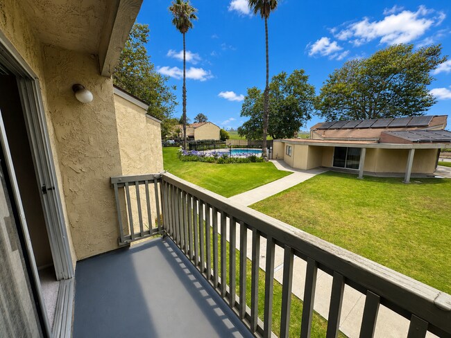 Building Photo - 7313 Unicorn Cir