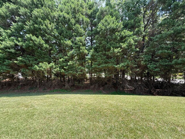 Building Photo - Newly Remodeled 4BD, 2.5BA Raleigh Home wi...