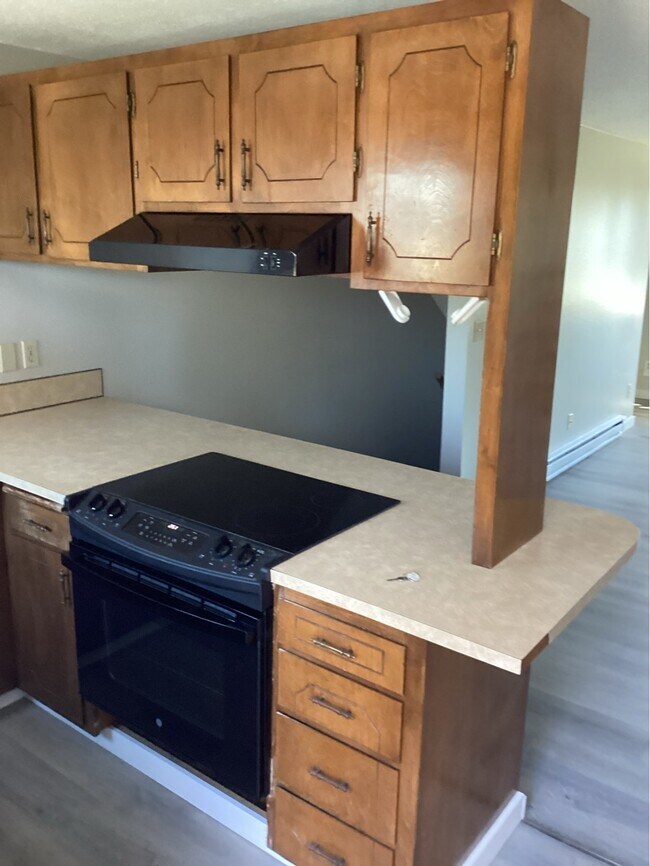 Building Photo - 1112 SW Hurbert St