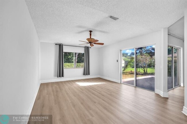 Building Photo - 1801 SW 120th Terrace
