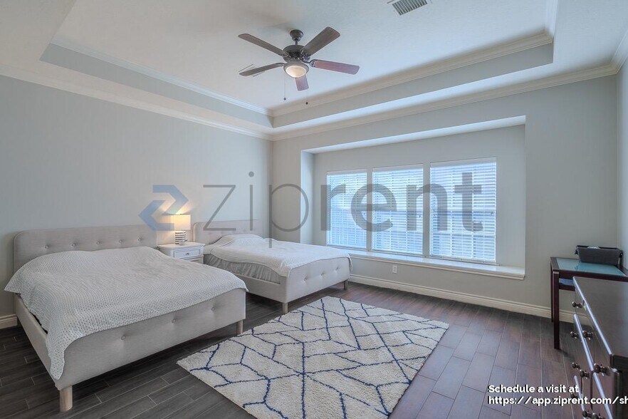 Building Photo - 12503 Pierwood Ct