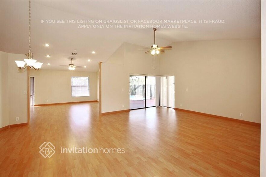 Building Photo - 5147 NW 51st Ave
