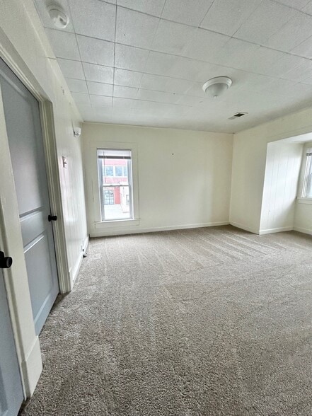 Living Room - 345 N Main St