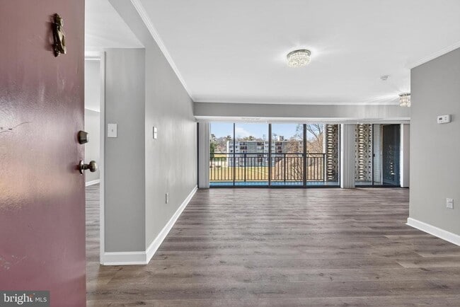 Building Photo - 1804 Metzerott Rd